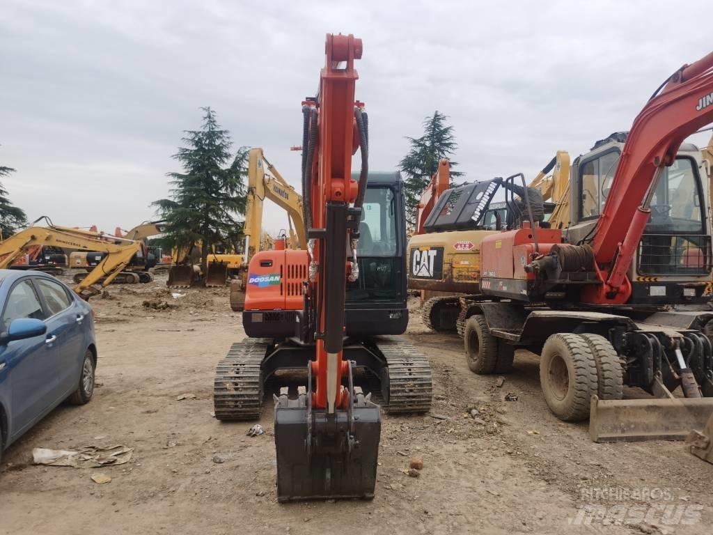 Doosan DX 60 Mini bageri < 7t