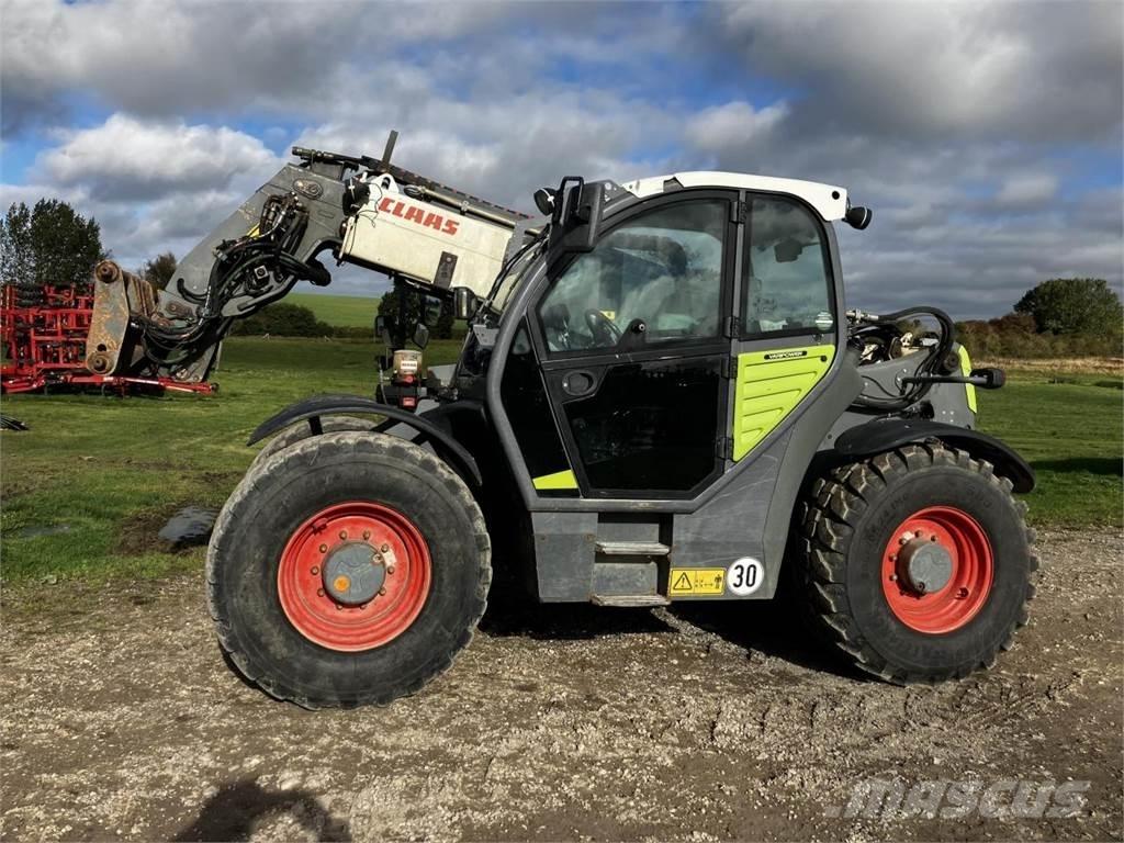 CLAAS 7055 Poljoprivredni teleskopski utovarivači