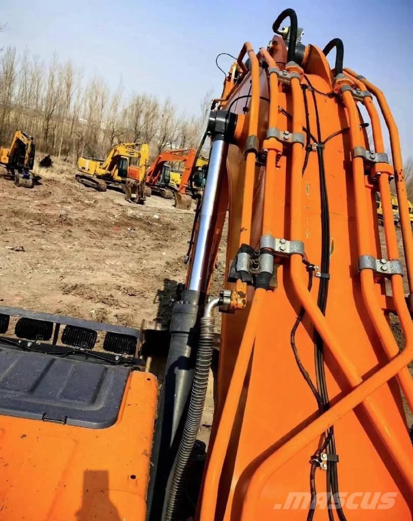 Doosan DX 500 LC Bageri guseničari