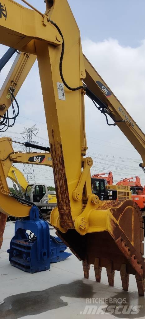 Komatsu PC 450 LC-7 Bageri guseničari