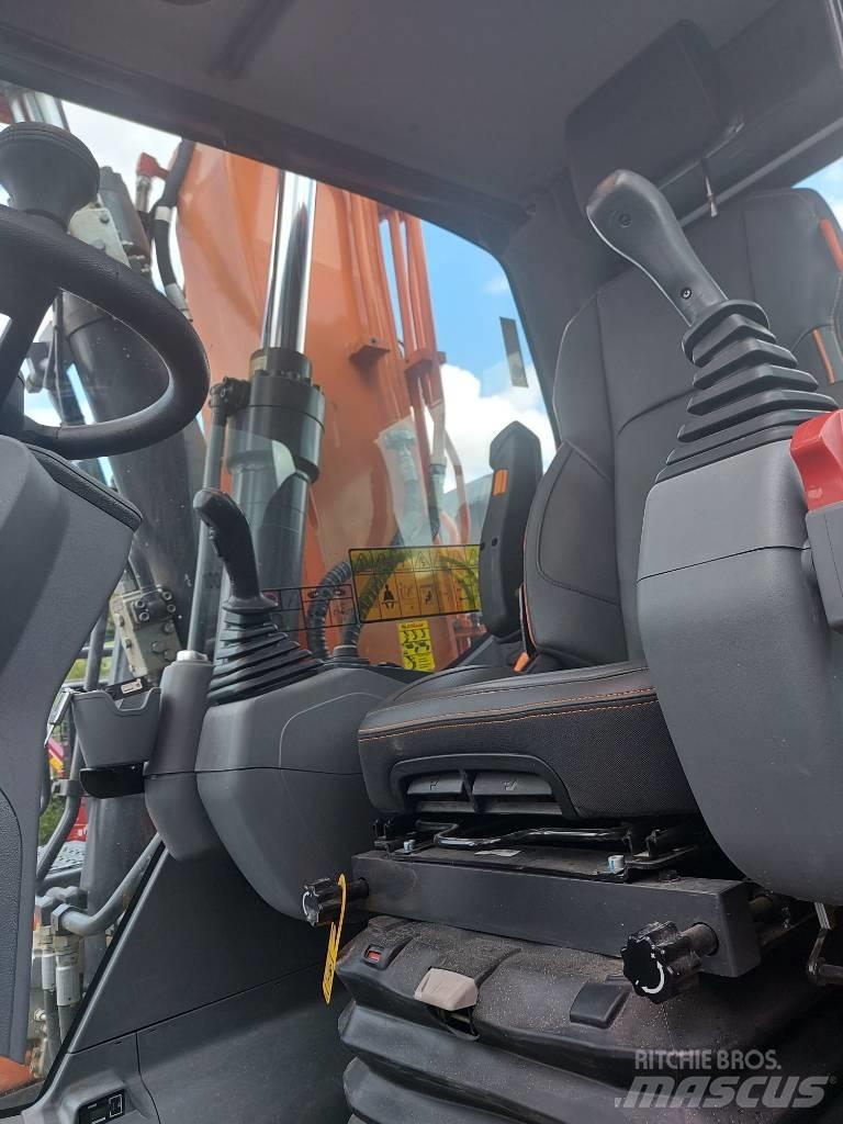 Develon DX 170 W-7 Bageri točkaši