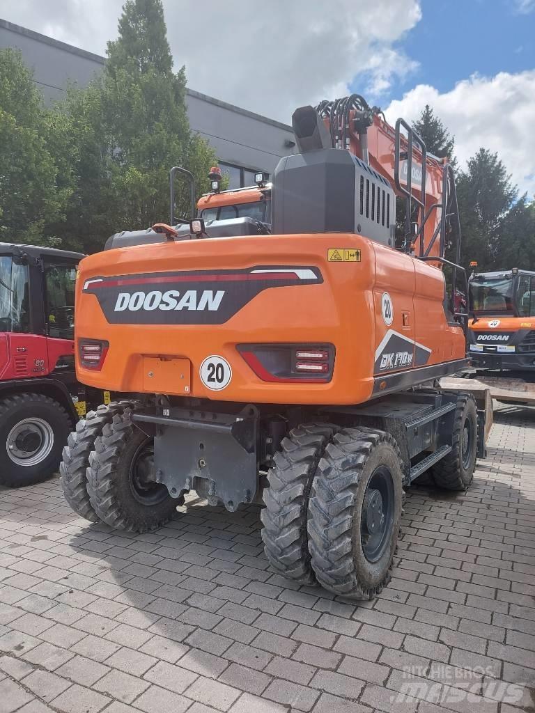 Develon DX 170 W-7 Bageri točkaši