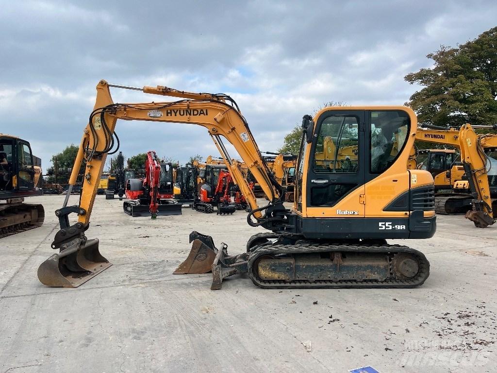 Hyundai R55-9A Mini bageri < 7t