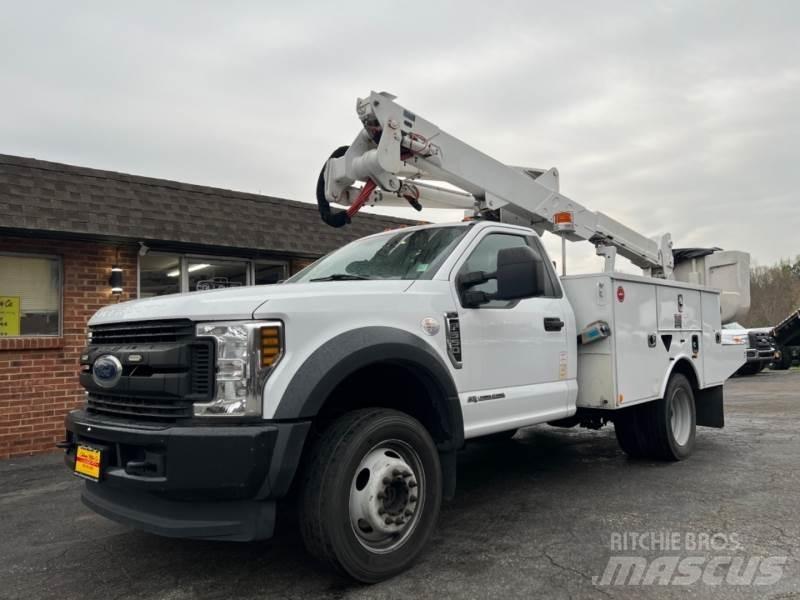 Ford F550 Auto korpe