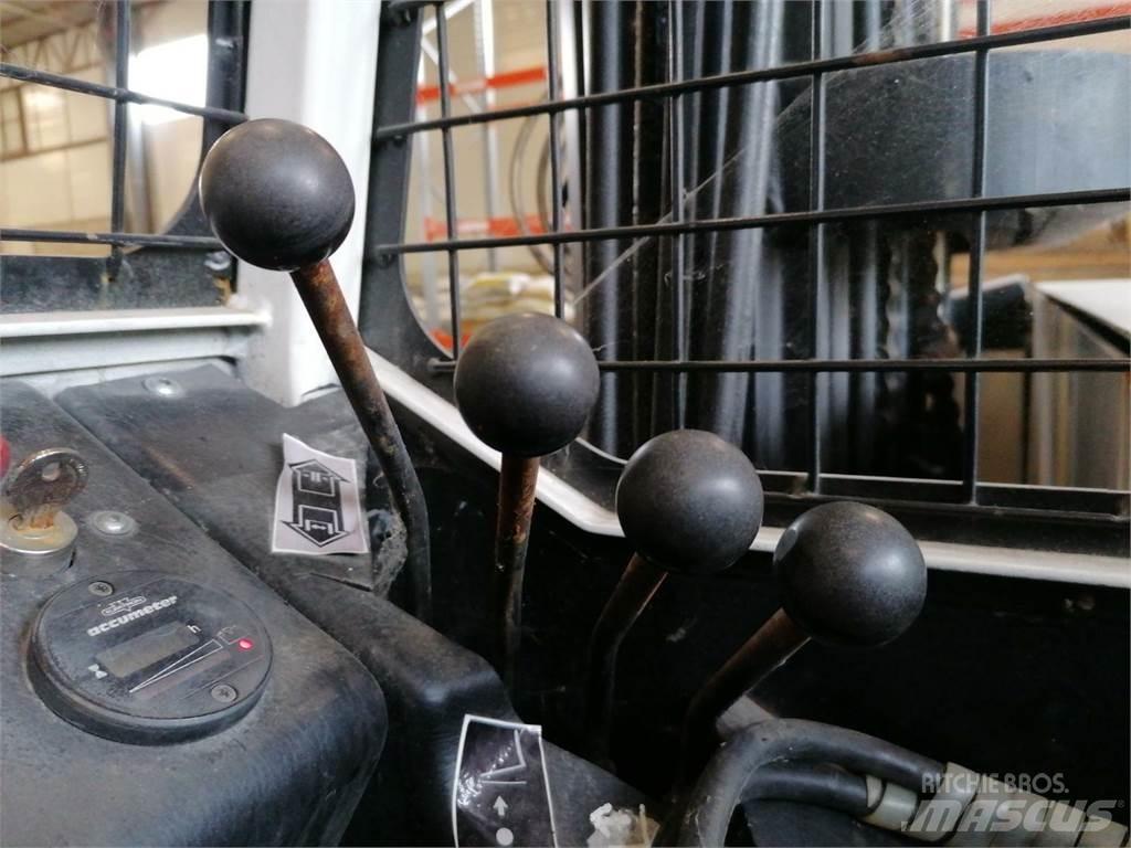 Combilift ESA30 Bočni viljuškari
