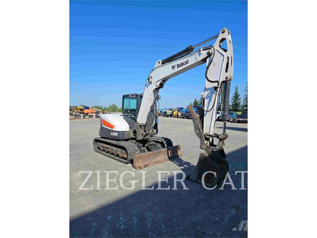 Bobcat E85 Bageri guseničari