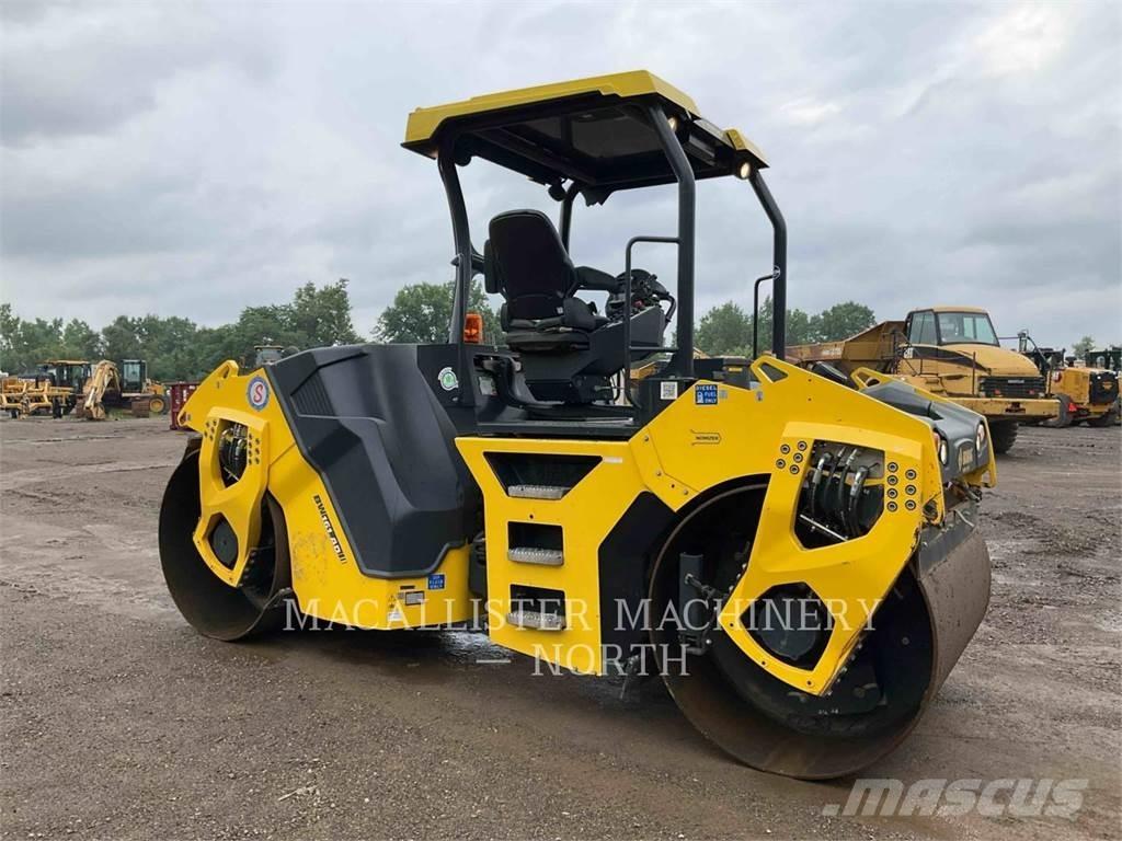 Bomag BW161 Valjci sa duplim bubnjem