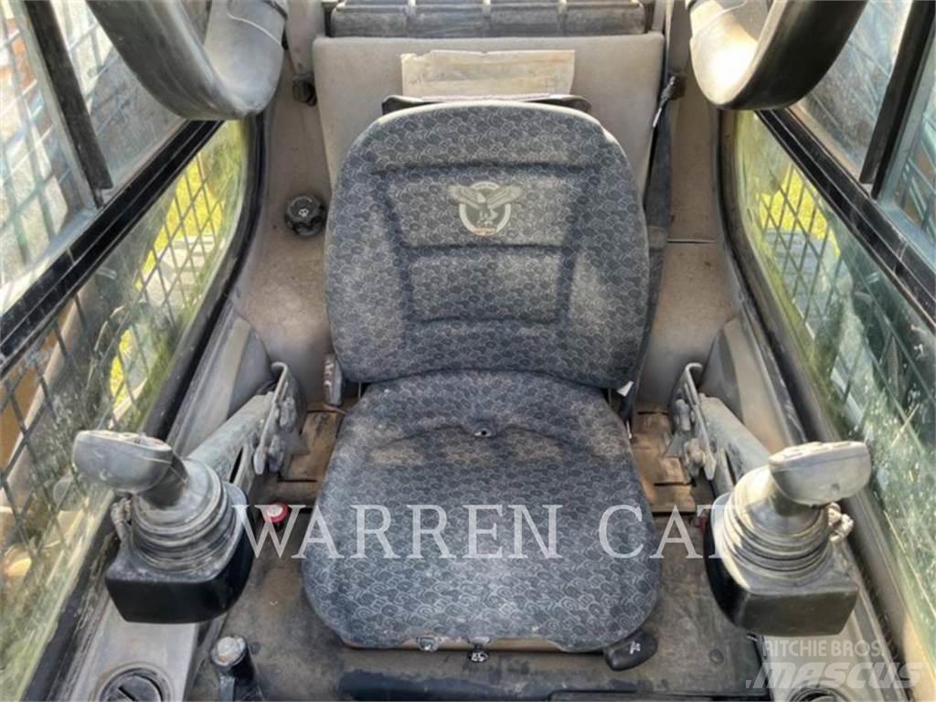 CASE SV280B Skid steer mini utovarivači