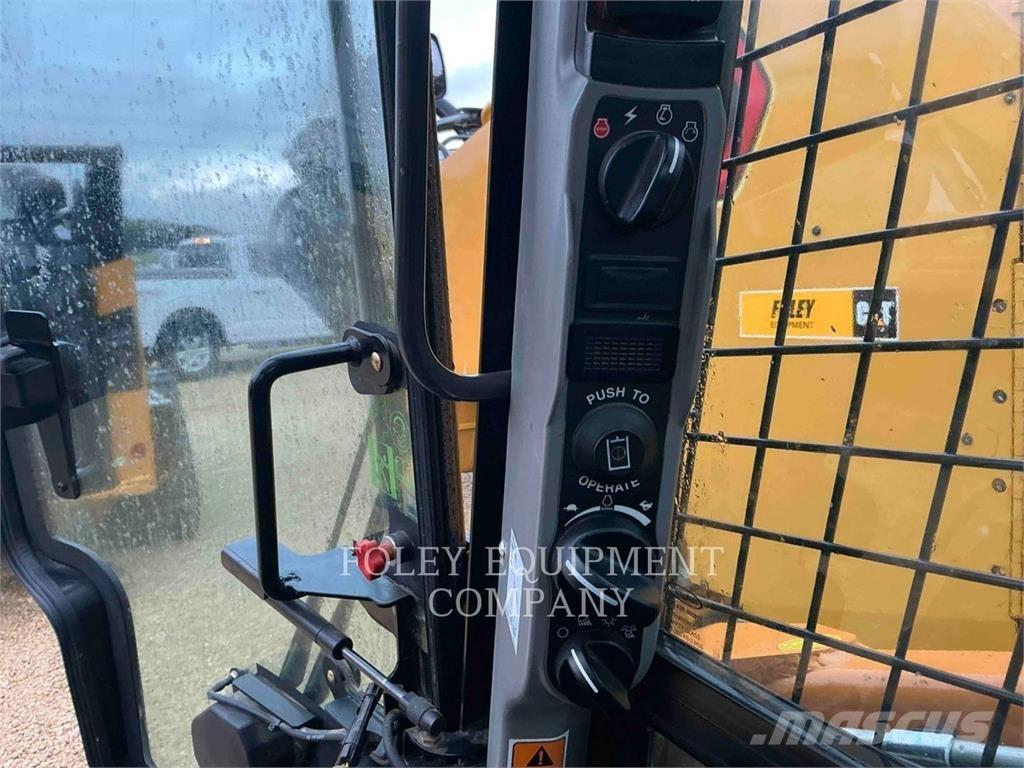 CASE SV280B Skid steer mini utovarivači