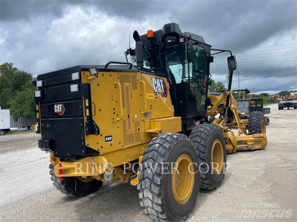 CAT 120 AWD CS Grejderi