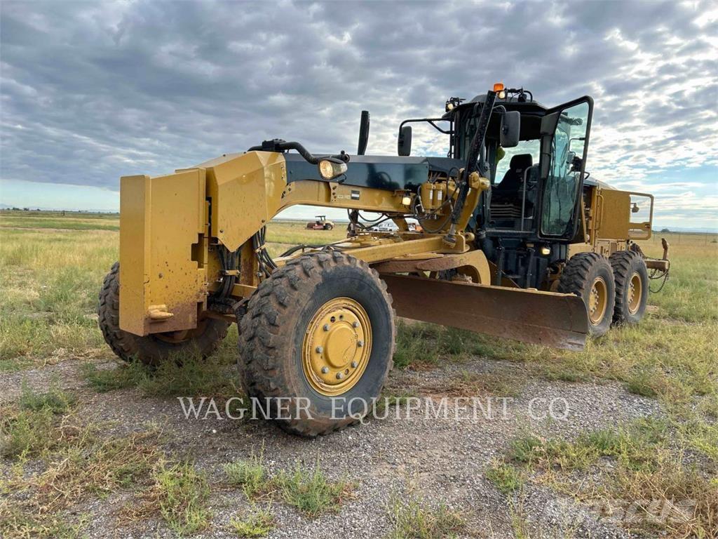 CAT 120M2 AWD Grejderi