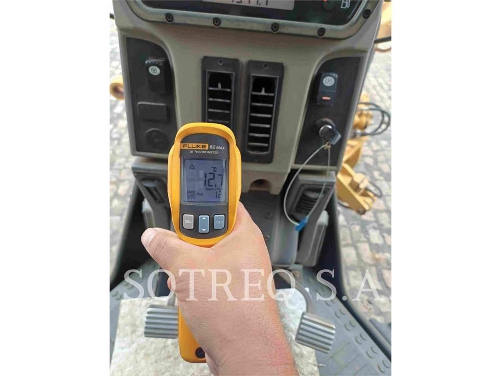 CAT 12M Grejderi