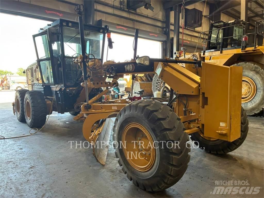 CAT 140 Grejderi