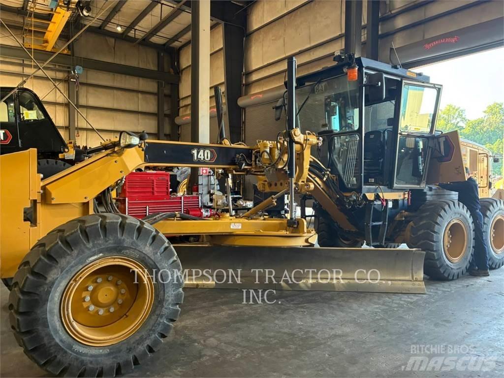 CAT 140 Grejderi