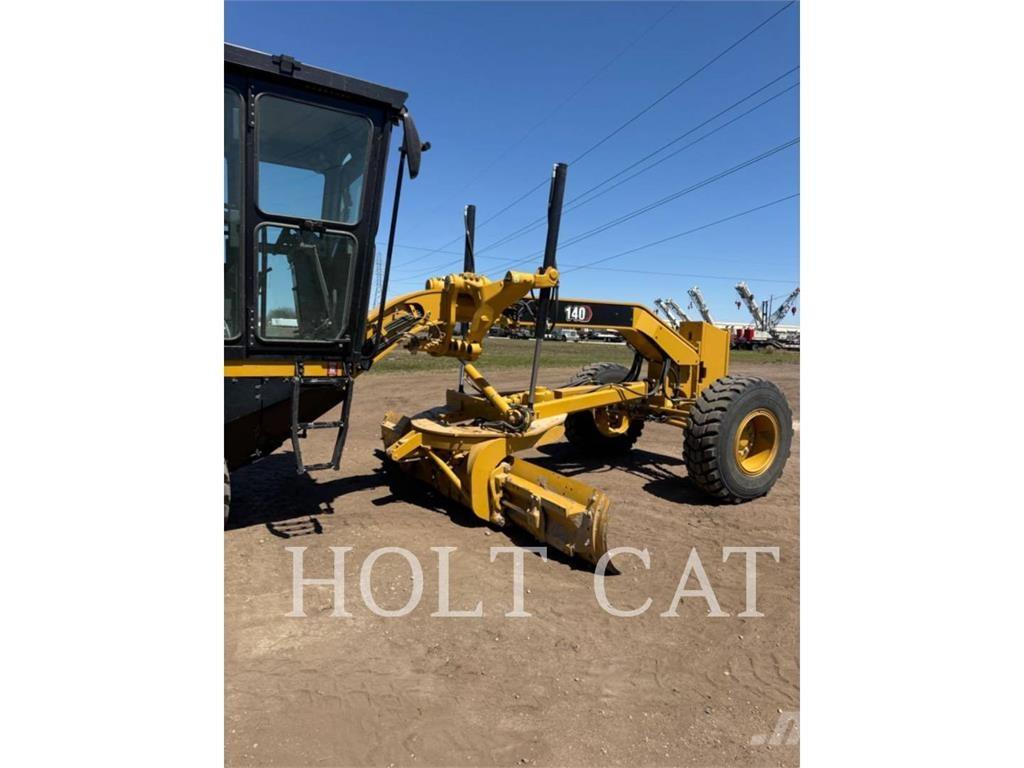 CAT 140 Grejderi