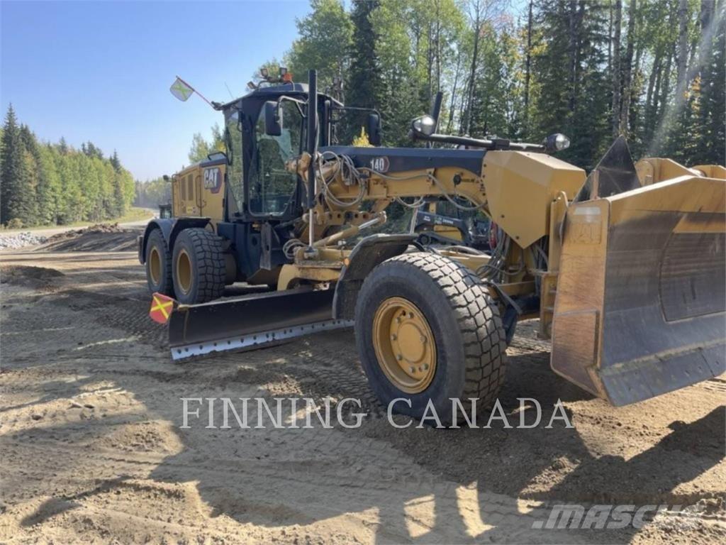 CAT 140-15 AWD Grejderi