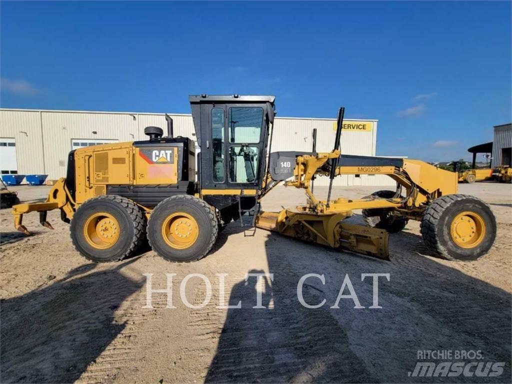 CAT 140 AWD Grejderi