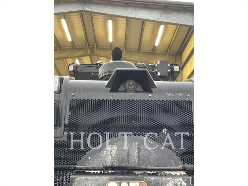 CAT 140 AWD Grejderi