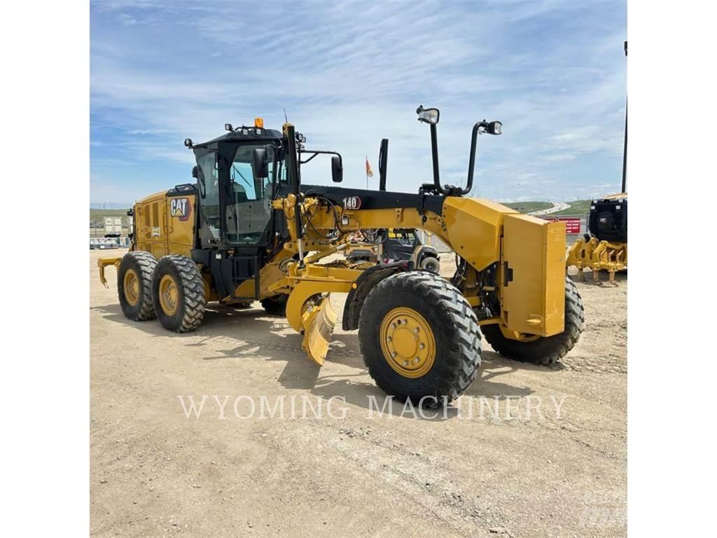 CAT 140 AWD Grejderi