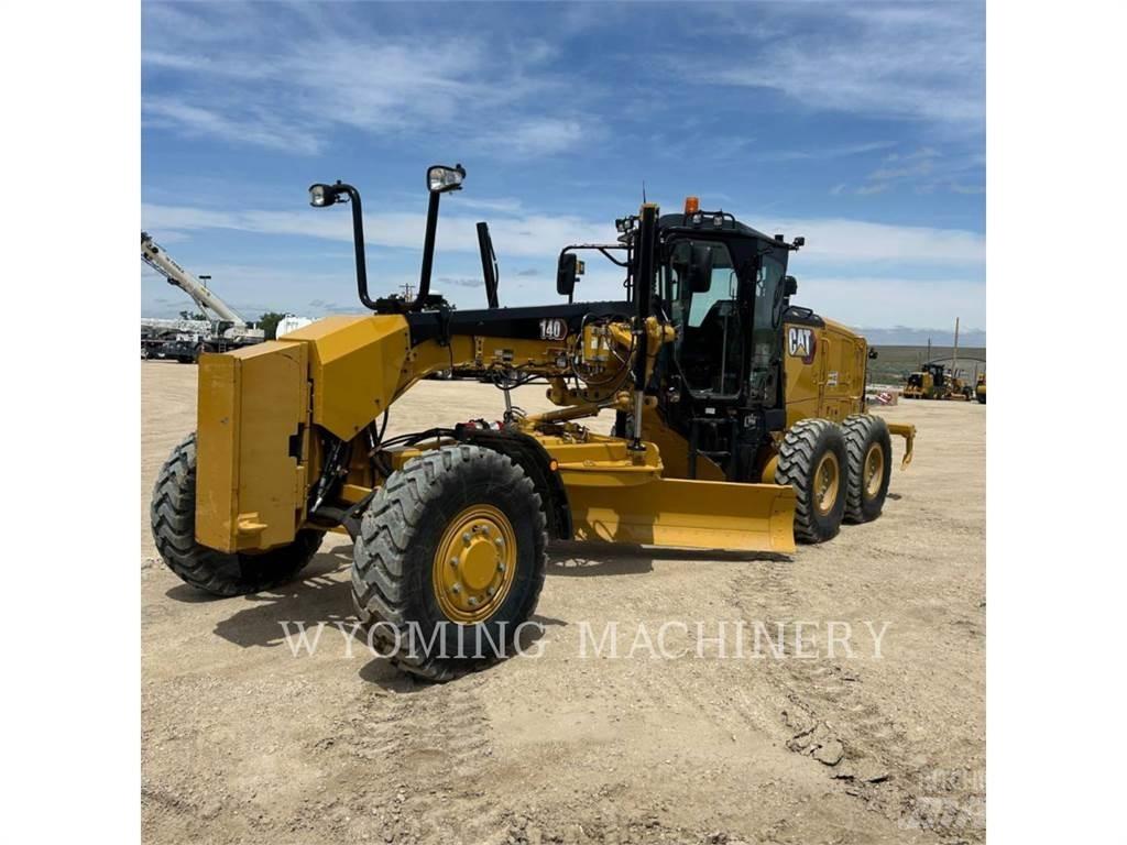 CAT 140 AWD Grejderi