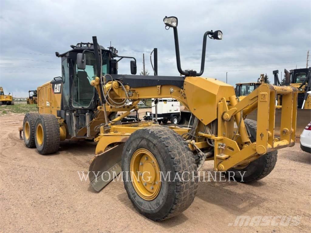 CAT 140M 2 Grejderi