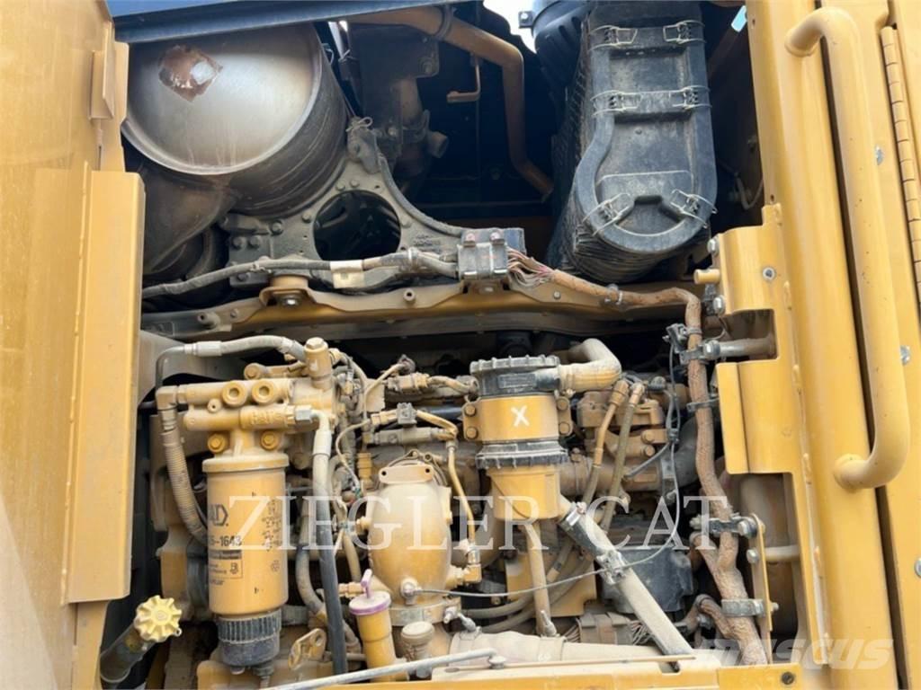 CAT 140M2AWD Grejderi