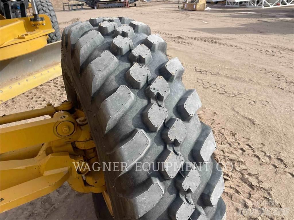 CAT 140M3 Grejderi