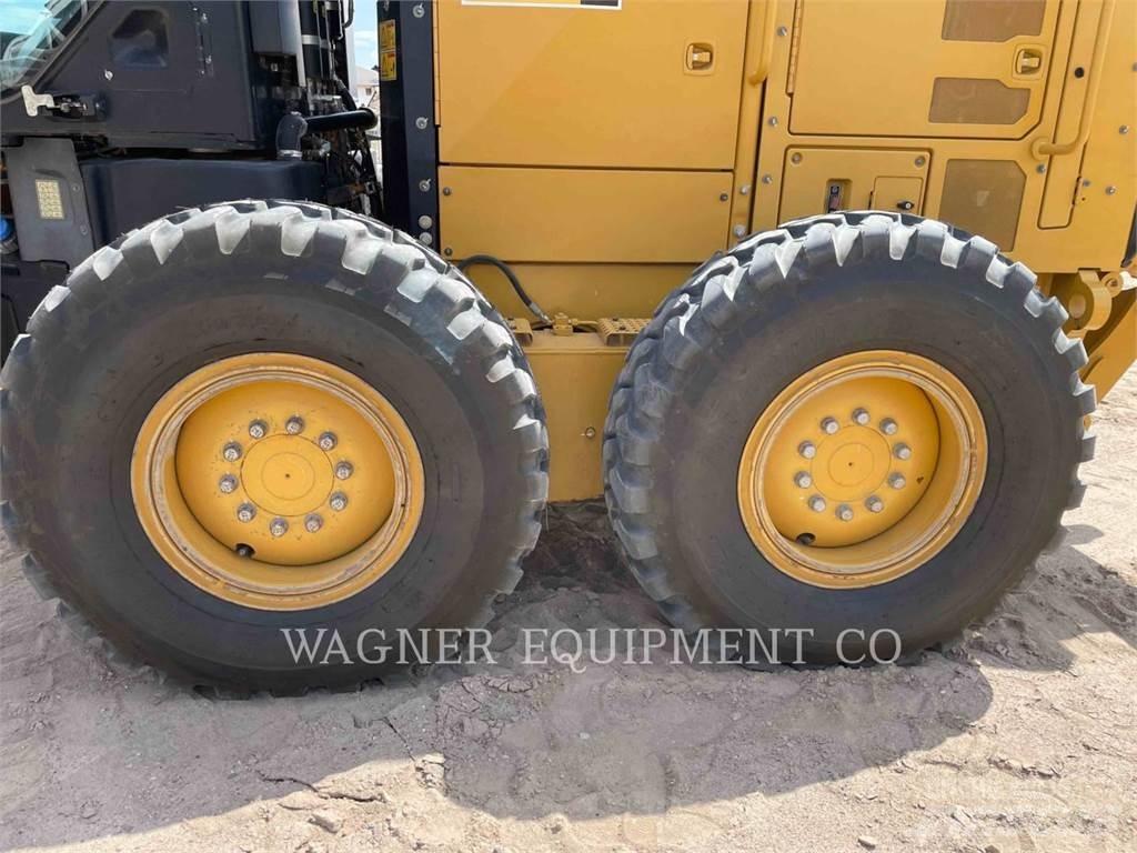 CAT 140M3 Grejderi