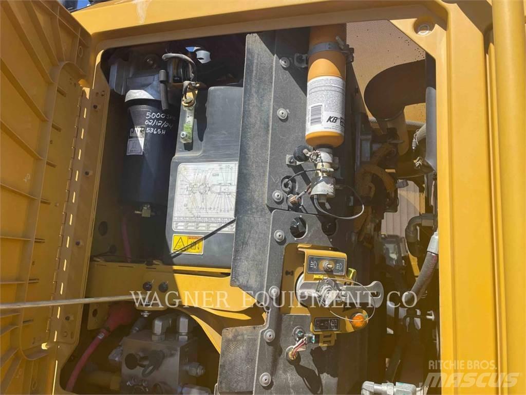 CAT 140M3 Grejderi