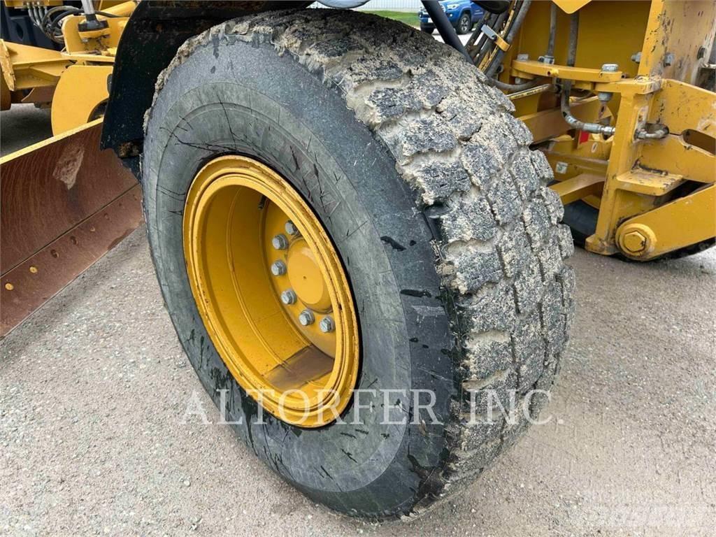 CAT 140M3 Grejderi