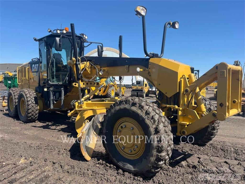 CAT 140M3 AWD Grejderi