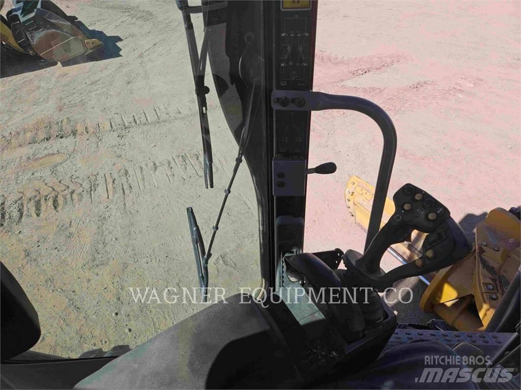 CAT 140M3 AWD Grejderi