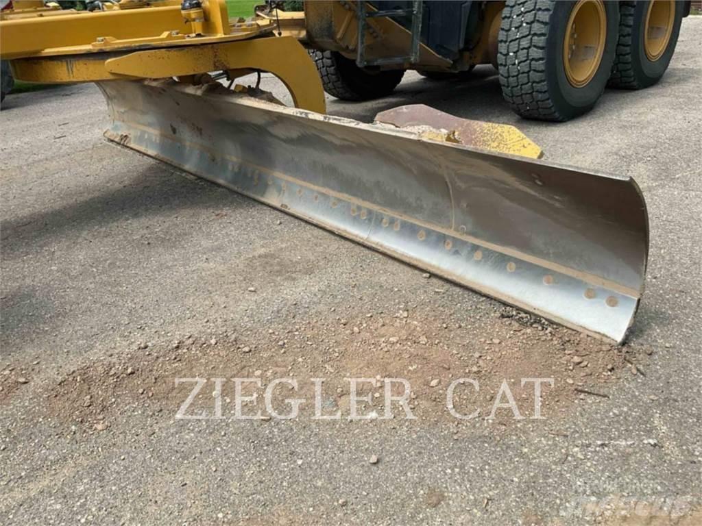 CAT 140M3AWD Grejderi