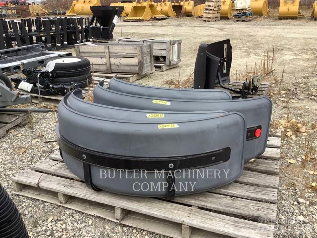 CAT 140M3REARFENDER Ostalo za građevinarstvo