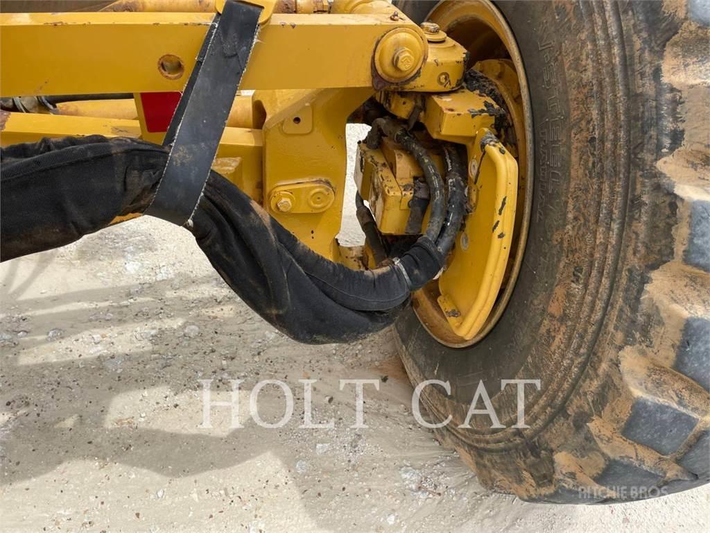 CAT 150-15AWD Grejderi