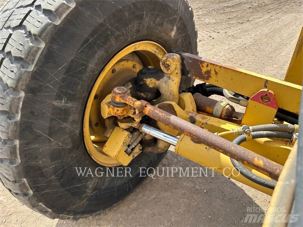 CAT 163H AWD Grejderi