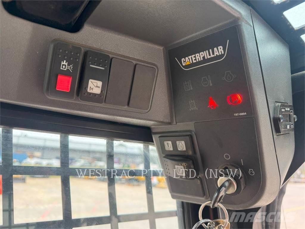 CAT 216B3 AC Skid steer mini utovarivači