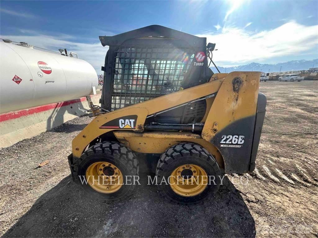 CAT 226B MA11 Skid steer mini utovarivači