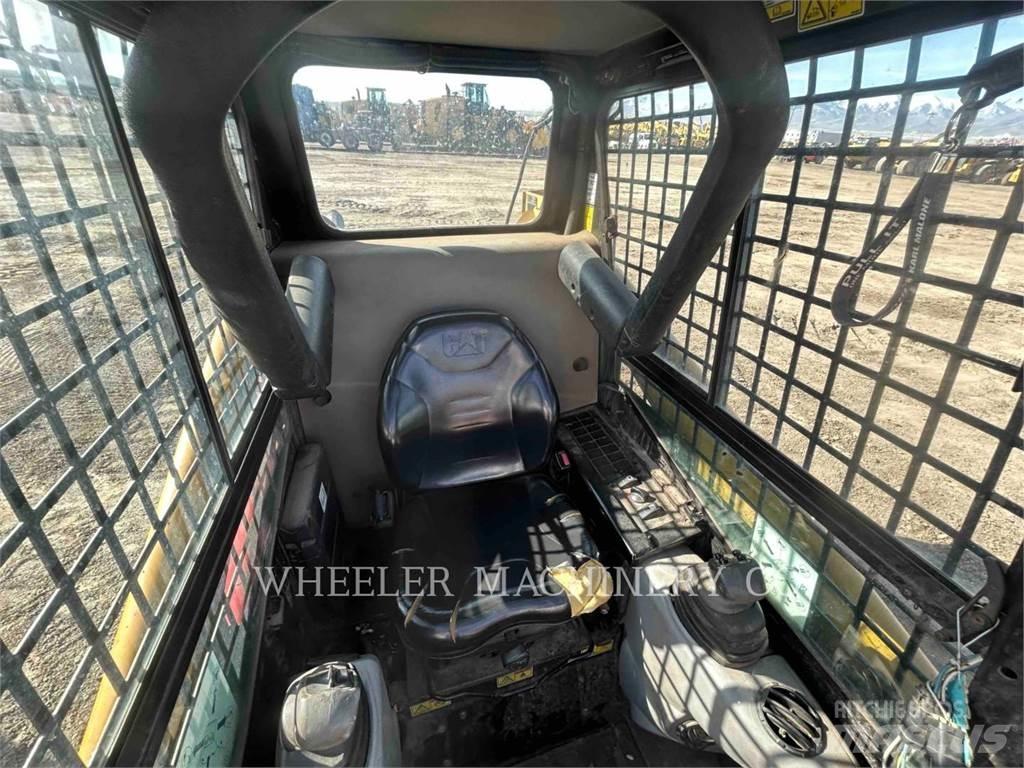 CAT 226B MA11 Skid steer mini utovarivači