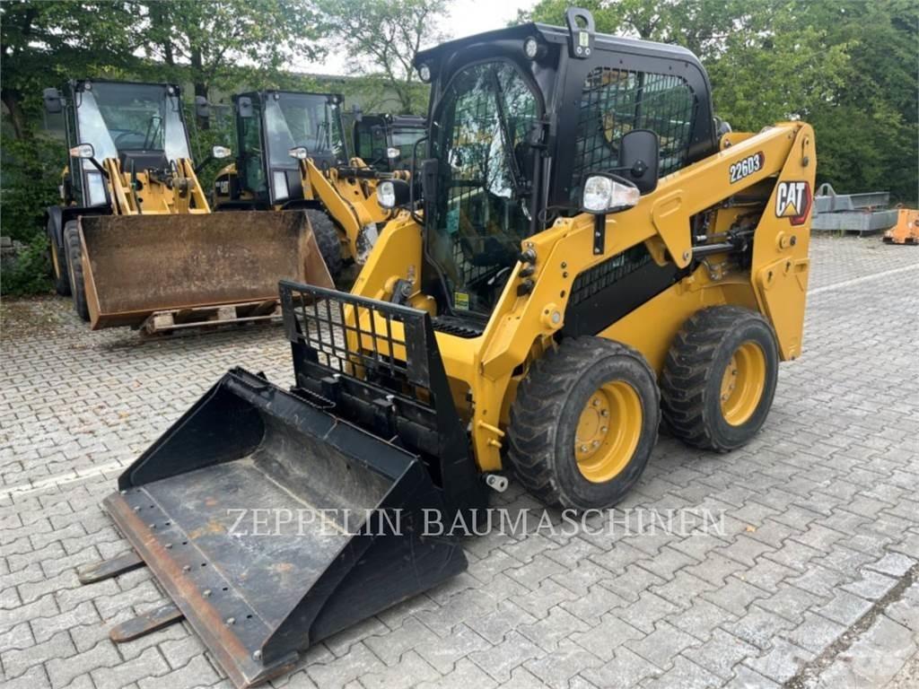 CAT 226D Skid steer mini utovarivači
