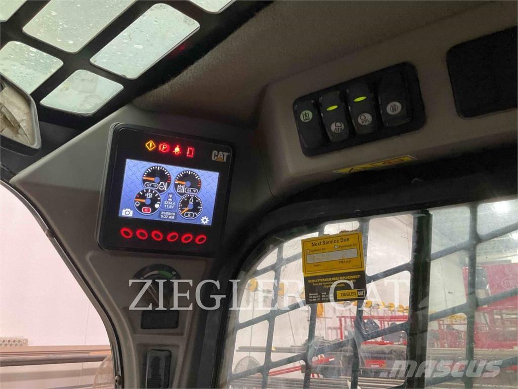 CAT 226D Skid steer mini utovarivači