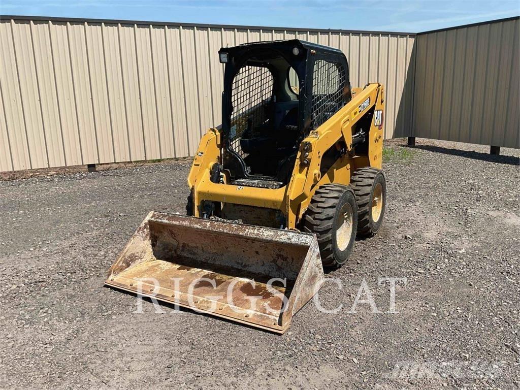 CAT 226D Skid steer mini utovarivači