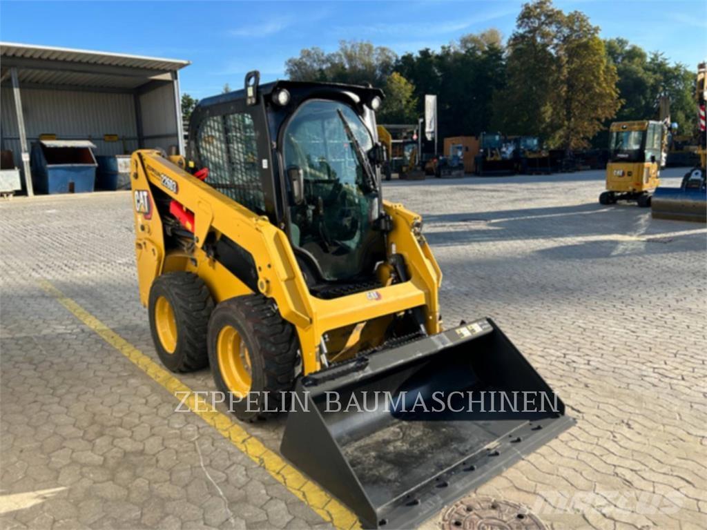 CAT 226D Skid steer mini utovarivači