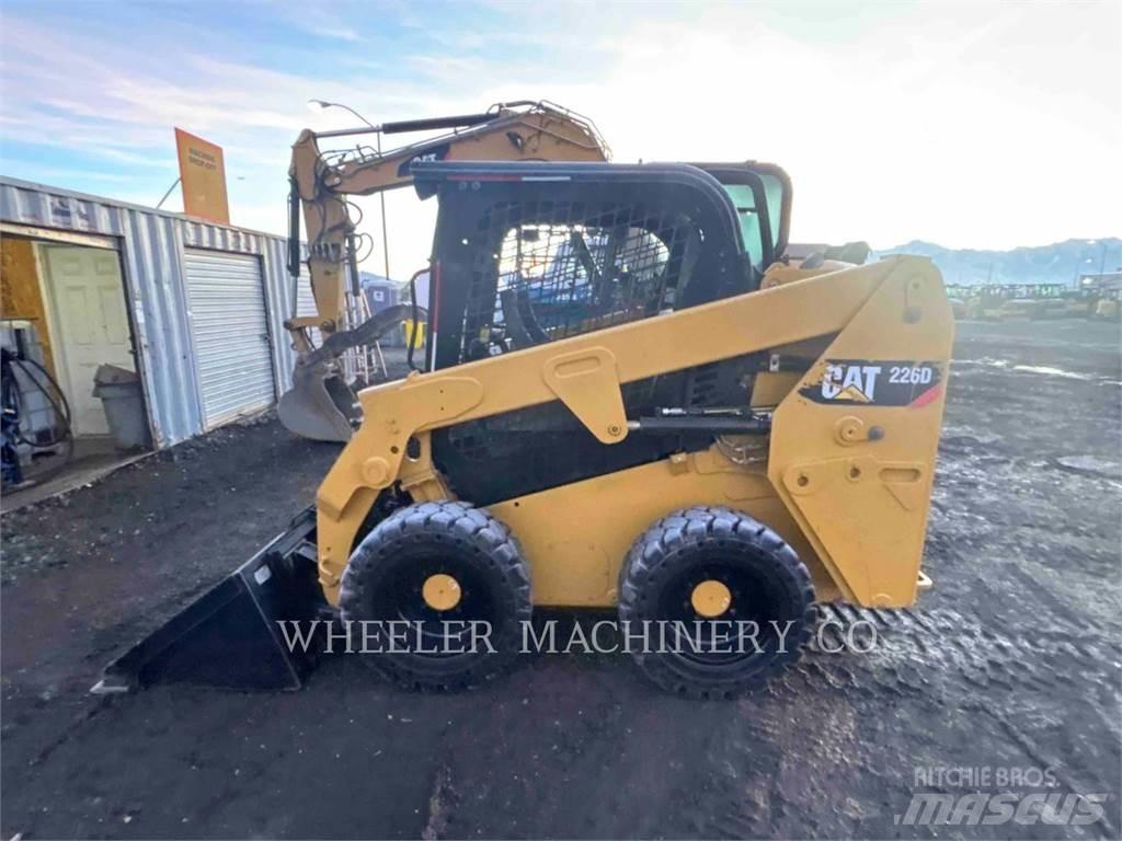 CAT 226D C1-H2 Skid steer mini utovarivači