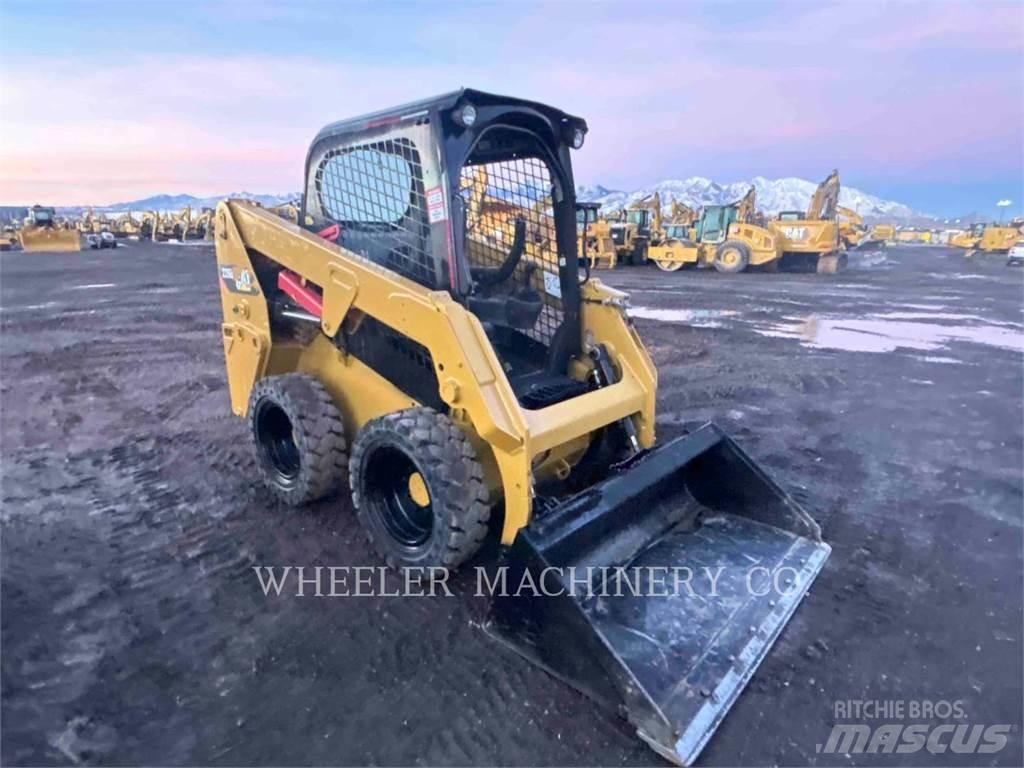 CAT 226D C1-H2 Skid steer mini utovarivači