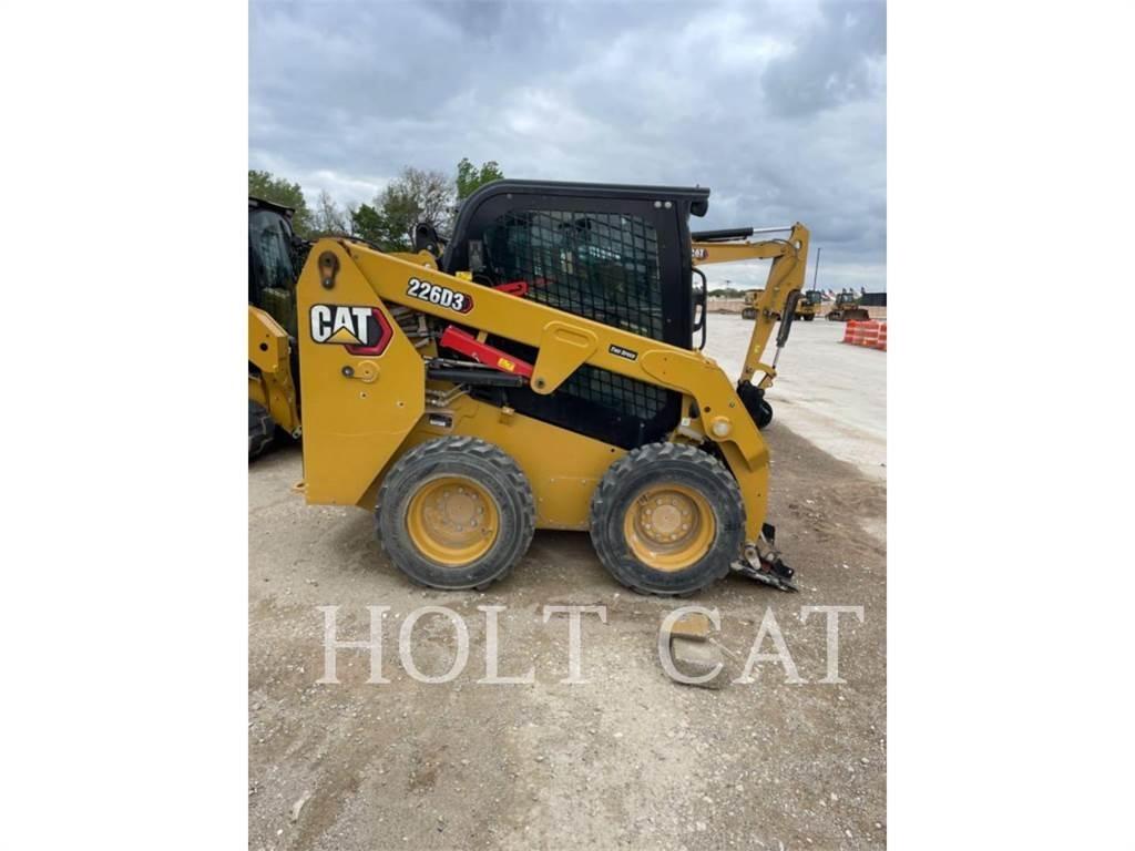 CAT 226D CAB Skid steer mini utovarivači