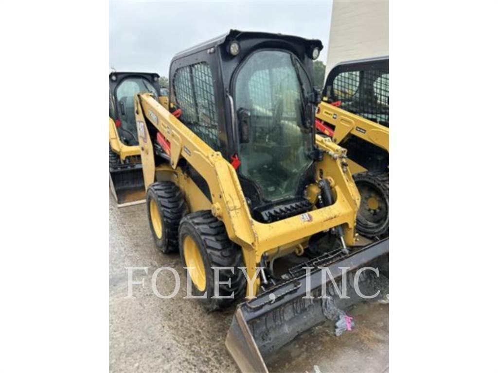 CAT 226D3 Skid steer mini utovarivači