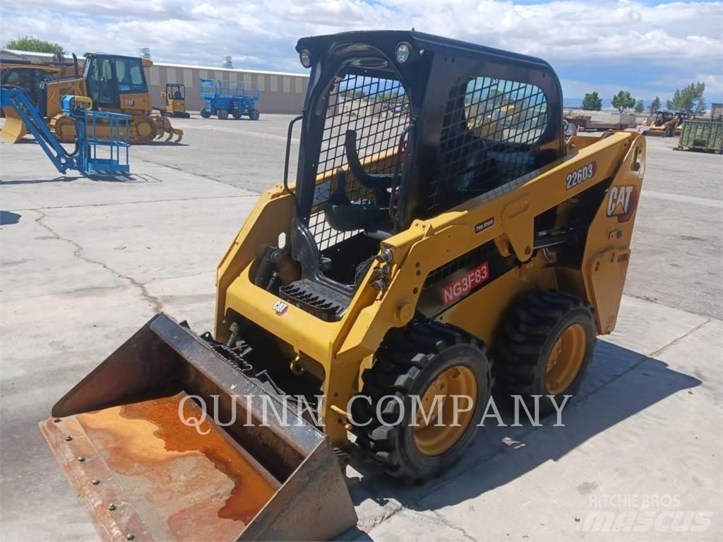 CAT 226D3 Skid steer mini utovarivači