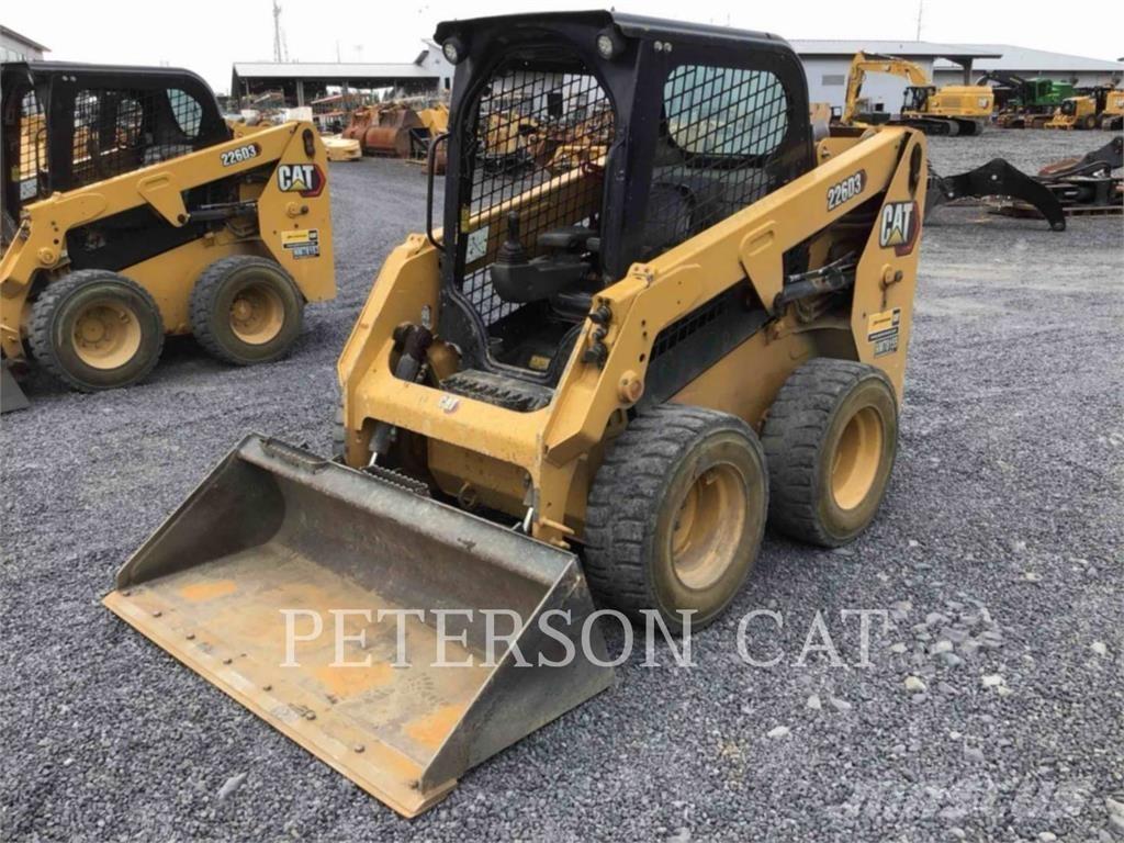 CAT 226D3 Skid steer mini utovarivači
