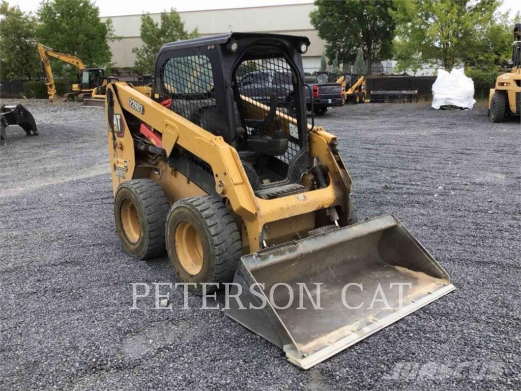 CAT 226D3 Skid steer mini utovarivači